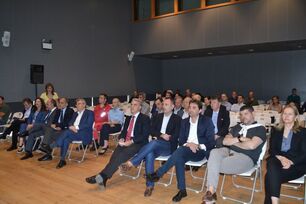 Πλήθος κόσμου στα εγκαίνια της 9ης Έκθεσης Τουρισμού Activetrip 2016 στην "Αγορά Αργύρη"
