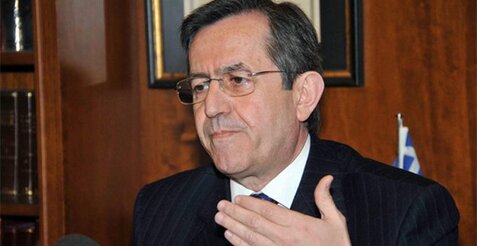 Άναψαν τα τηλέφωνα της εκπομπής «Με ανοικτά Αυτιά στο ερώτημα : «είστε υπέρ ή κατά του συμφώνου συμβίωσης ομοφυλοφίλων;».