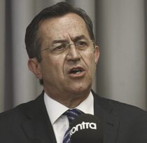 Νίκος Νικολόπουλος:  «Ισχυρό το σοκ στο χώρο της υγείας λόγω της οικονομικής κρίσης»