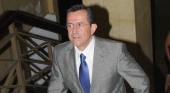 Νικολόπουλος: Οι ίδιοι που έριξαν Μητσοτάκη-Καραμανλή επιχειρούν και πάλι…