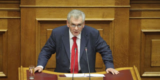 Ο Παπαγγελόπουλος αντιτίθεται σε τροπολογία για στελέχη τραπεζών Τι απάντησε σε ερώτηση του βουλευτή Νίκου Νικολόπουλου