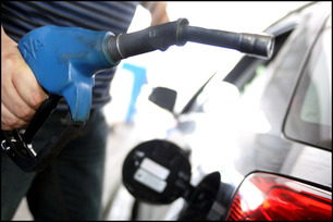 «Επιτακτική η ανάγκη να επιβληθεί πλαφόν στις τιμές καυσίμων σε όλη τη χώρα»