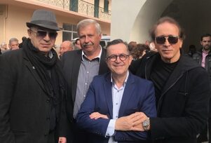 Ο αχαιός βουλευτής με καλούς του φίλους στο Δροσάτο Καλαβρύτων