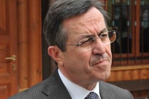 Νικολόπουλος: ΠΑΣΟΚ-ΝΔ χρωστάνε πολλές εκατοντάδες εκατομμύρια ευρώ σε δάνεια προς τράπεζες