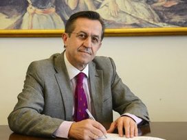 Νίκος Νικολόπουλος: "O ρόλος του Στουρνάρα ως υπερ-υπουργού!"