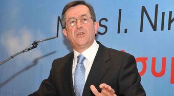 Νικολόπουλος: Ο τσόγλανος του ΔΝΤ θέλει να πέσουν οι Έλληνες στα 4