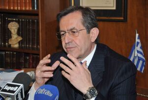 Ο τομεάρχης Εργασίας της ΝΔ, βουλευτής Αχαϊας, Νίκος Νικολόπουλος μιλά στο  «Π»    