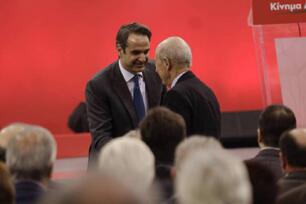 Νίκος Νικολόπουλος: «Γιατί δεν μιλάει ο Κυριάκος Μητσοτάκης για τον Κώστα Σημίτη»;