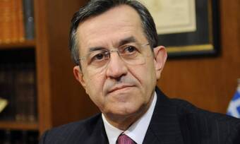 Νικολόπουλος: Ποιοι επιτρέπονται να πάρουν τηλεοπτικές άδειες;