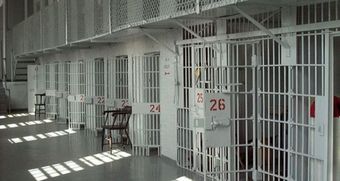 Κινδυνεύει η ζωή του Φλώρου στις Φυλακές Χαλκίδας – «Να προστατευτεί», λέει βουλευτής (Βίντεο)