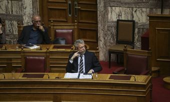 Βουλή: Πλήρης επιβεβαίωση του Documento για τις προσπάθειες παροχής ασυλίας στα τραπεζικά στελέχη (Video)