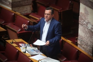 Μήνυση κατά Αλαφούζου για ψευδείς, υβριστικές και συκοφαντικές αναφορές ο Νικολόπουλος