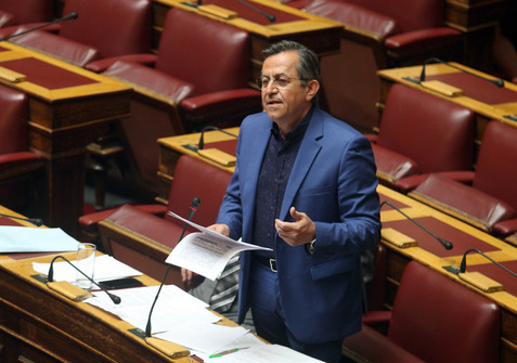 «Ο εξωκοινοβουλευτικός υπουργός Δικαιοσύνης κ. Δ. Παπαγγελόπουλος, να απαντήσει για το σκάνδαλο της σήραγγας Παναγοπούλας και να αφήσει κατά μέρος τις υποδείξεις προς τους βουλευτές!»