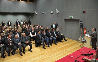 Με αφορμή την κεντρική ανοικτή συγκέντρωση στην Πάτρα με την οποία κορυφώθηκε η τριήμερη εξόρμηση του Τομέα Εργασίας και Κοινωνικών Ασφαλίσεων της ΝΔ στην Αχαίας, ο Τομεάρχης Εργασίας κ. Νίκος Νικολόπουλος προέβη στην ακόλουθη δήλωση: