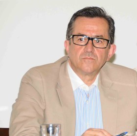 Νίκος Νικολόπουλος: «Με την απάντησή σας, μάλλον θα ενισχύσετε εκείνους  που λένε ότι θέλετε πολιτικό όμηρο τον κ. Μητσοτάκη»