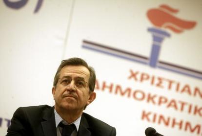 Νέο κόμμα με ιδρυτικό συνέδριο θέλει ο Νικολόπουλος