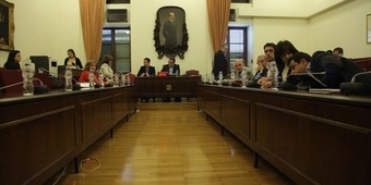 Σκληρή κόντρα στην Εξεταστική για τα δάνεια της ΝΔ