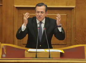 Ολομέλεια για συμβασιούχους καθαριότητας