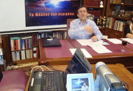 Διαδικτυακές συνομιλίες για τον Νίκο Νικολόπουλο
