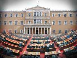 ΚΑΤΑΔΙΚΑΖΕΙ σύσσωμη η αντιπολίτευση τον “μνημονιακό” προϋπολογισμό του 2015