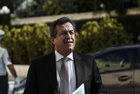 O Νικολόπουλος έφερε στη Βουλή το θέμα των Παραπολιτικών για τα δάνεια του Μπόμπολα