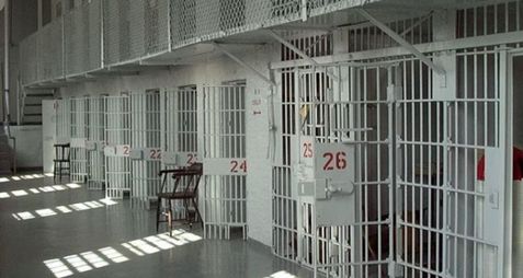 Κινδυνεύει η ζωή του Φλώρου στις Φυλακές Χαλκίδας – «Να προστατευτεί», λέει βουλευτής (Βίντεο)