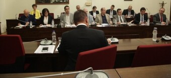ΣΚΟΤΩΜΟΣ ΣΤΗ ΒΟΥΛΗ: Με Λοβέρδο, Φάμελλο, Νικολόπουλο για το… bullying στον κεντρικό τραπεζίτη