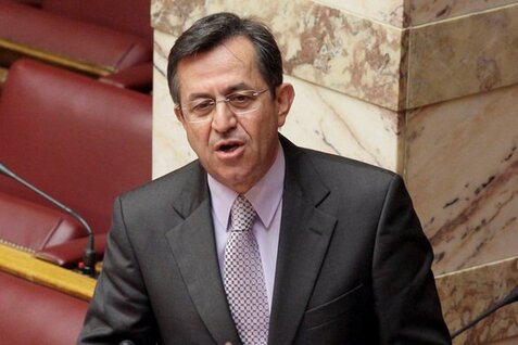 Ν. Νικολόπουλος: "Βάλτε τάξη στο Ίδρυμα της δια βίου… κομπίνας!"