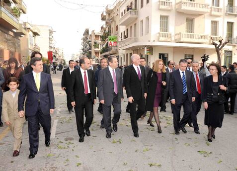 N. ΝΙΚΟΛΟΠΟΥΛΟΣ  «Όταν ο λαός μπαίνει μπροστά…»ΣΥΝΑΝΤΗΣΗ ΜΕ ΓΙΩΡΓΟ ΠΑΠΑΝΔΡΕΟΥ