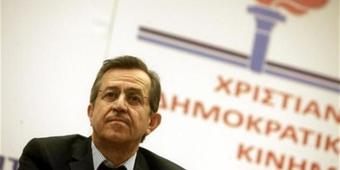 Ο Νίκος Νικολόπουλος ζητά εξηγήσεις για τα ανείσπρακτα χρέη των καναλιών