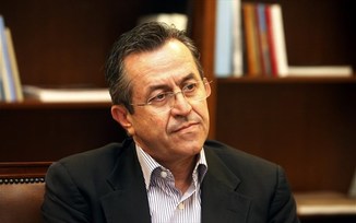 Περιορισμούς στις εξαγωγές φαρμάκων ζητά ο Ν. Νικολόπουλος
