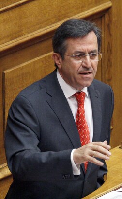 Ν Ι. ΝΙΚΟΛΟΠΟΥΛΟΣ:  Αφημένοι στην μοίρα τους, Αχαιοί και Ηλείοι «Σκληρή φορολόγηση αντί για το ειδικό πρόγραμμα ανασυγκρότησης μετά τις φωτιές και τους σεισμούς» 