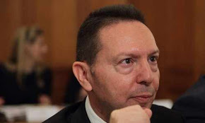 Παραδέχτηκε τα τραπεζώματα σε υπόδικους στην ΤτΕ ο Στουρνάρας (βίντεο)