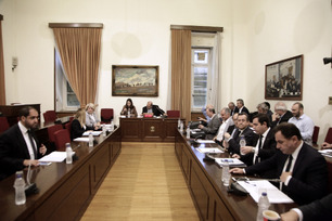 Ο Νίκος Νικολόπουλος πρωταγωνιστεί στην Εξεταστική Επιτροπή  με ερωτήματα-φωτιά προς τον Ανδρέα Μαρτίνη!