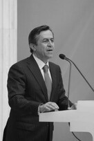 Ν. ΝΙΚΟΛΟΠΟΥΛΟΣ: «Χαρίζουμε πολύτιμα έσοδα από τις διεθνείς άδειες οδήγησης»