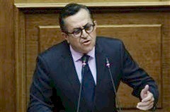 Νικολόπουλος κατά Χρυσόγονου: Ήταν «ξεσκονηστήρι» του Βενιζέλου