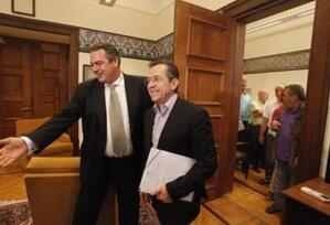 Νικολόπουλος: Οριστική η εκλογική συμπόρευση με Καμμένο - "Ναι, ψήφισα το Μνημόνιο 2, συγγνώμη γελάστηκα..."