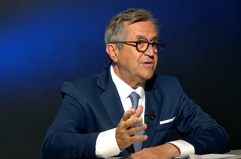 Επιτέλους και ένας υπουργός της Κυβέρνησης, βάζει στο κάδρο των ευθυνών την Δημοτική Αρχή της Πάτρας.