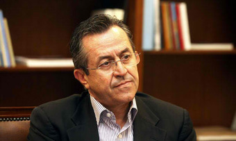 Με αίτημά τους 17 βουλευτές ζητούν να παραστεί ο Διοικητής της ΤτΕ στην Επιτροπή Οικονομικών της Βουλής με σκοπό να ενημερωθούν για το κρίσιμο ζήτημα των ζημιών που υπέστησαν τα ασφαλιστικά ταμεία εξαιτίας του PSI 