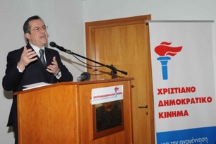 Νίκος Νικολόπουλος: Τονώνεται το ηθικό των αγωνιστών της ανατροπής.