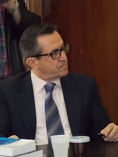 Νίκος Νικολόπουλος προς Νίκο Παππά: «Κύριε Υπουργέ με ποιο τρόπο σκέπτεστε  να υπερπηδήσετε τα εμπόδια που προαναγγέλλουν ότι θα θέσουν οι καναλάρχες  στον επικείμενο διαγωνισμό για τις τηλεοπτικές άδειες»;