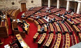 Συζήτηση για τον προϋπολογισμό σε άδεια έδρανα