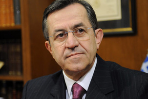 Ν. Νικολόπουλος: «Η Κυβέρνηση λειτουργεί μόνο… με πράξεις νομοθετικού περιεχομένου»
