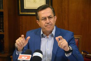 Νίκος Νικολόπουλος: «Κανείς απολύτως δεν νοιάζεται για την ταφή του άτυχου Αλγερινού,  ούτε οι κρυπτόμενοι φυσικοί και ηθικοί αυτουργοί του εγκλήματος…
