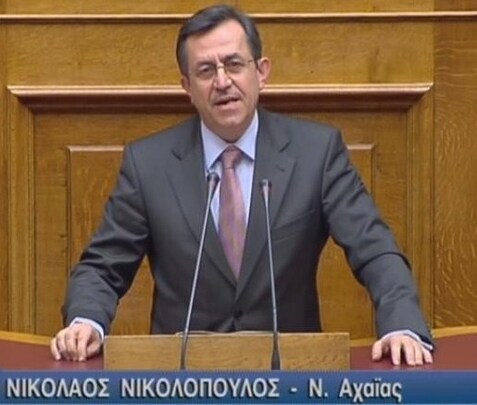 «Συντρίβει τη μεσαία τάξη και τα μεσαία εισοδήματα, δεν λειτουργεί υπέρ των πιο αδύναμων στρωμάτων.»