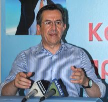 Νίκος Νικολόπουλος: «Ποιοι κρύβονται πίσω από τα 7,9 εκ. Ευρώ που βρέθηκαν στη Δικαστική υπάλληλο»   