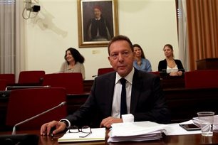 «Αδιανόητο να ψεύδεται και να υπεκφεύγει» Μήνυση κατά Στουρνάρα κατέθεσε ο Νίκος Νικολόπουλος