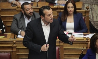 Νόμο για τον καθορισμό του προσωρινού τιμήματος των τηλεοπτικών αδειών προανήγγειλε ο Ν. Παππάς