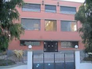 Νίκος Νικολόπουλος: «ΔΕΝ ΠΕΡΙΣΣΕΥΕΙ ΚΑΝΕΝΑΣ, αρκεί αυτό που λέει και να το κάνει, δηλαδή εάν λέει ότι δεν θέλει να φύγει το ΑΤΕΙ ΔΕΝ ΨΗΦΙΖΕΙ ΤΟΝ ΝΟΜΟ. Τελεία και παύλα».