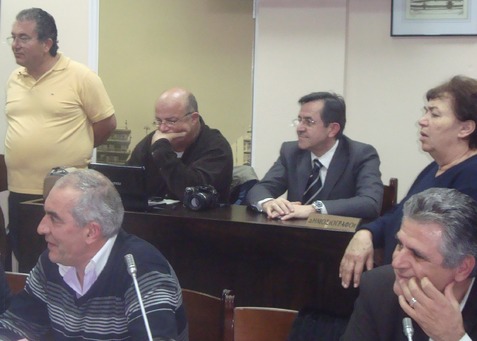 Πανταχού παρών...